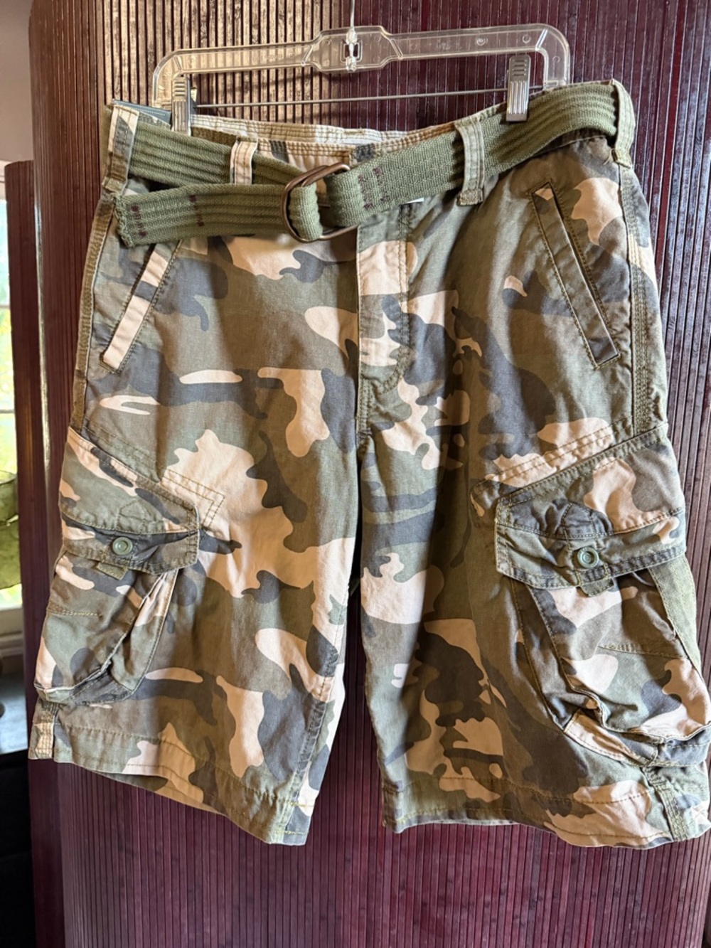 Men's Camouflage Cargo Shorts with Olive Web Belt - Picture 3 of 5